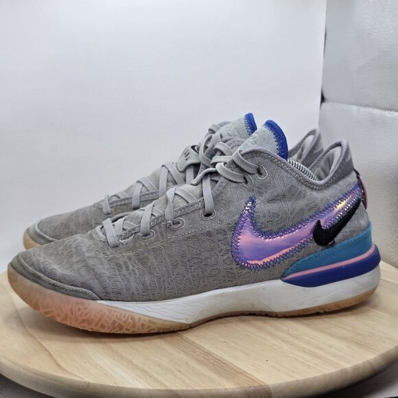 Nike Zoom LeBron NXXT Gen DR8784-002 Mens 10 Wolf Grey Basketball Sneakers Shoes - Picture 1 of 12